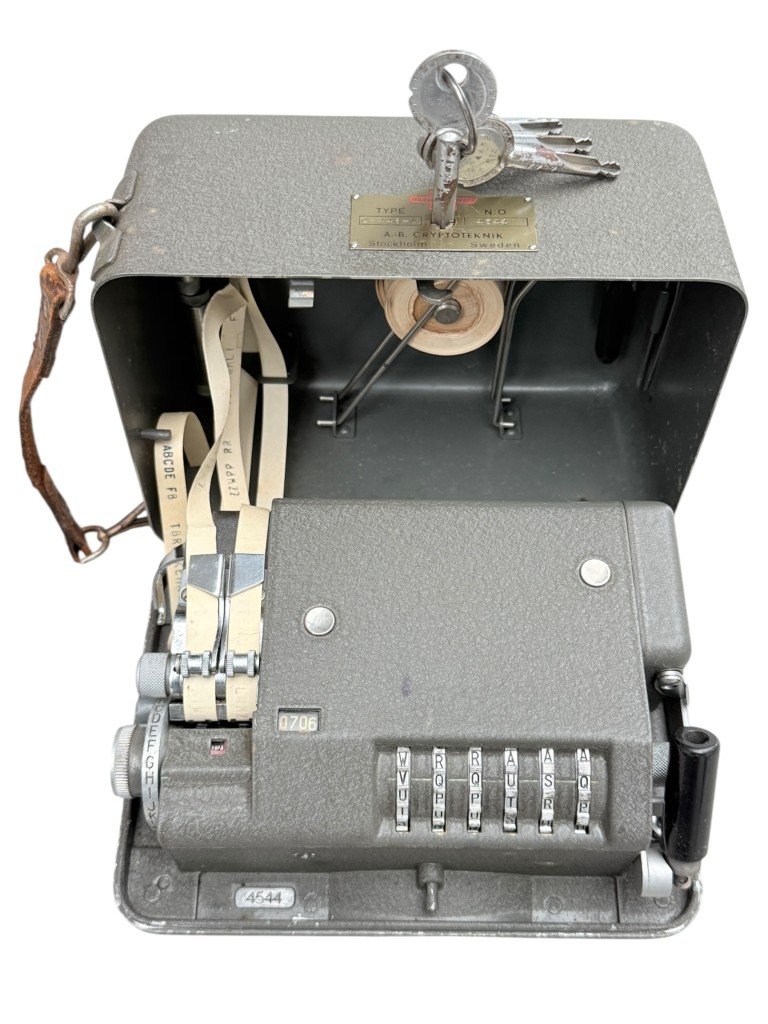 Original Swedish/Dutch-Indies Hagelin C-446-A cipher machine — image 5