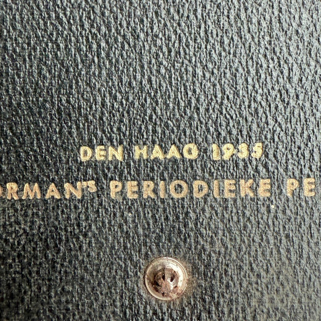 Original 1935 Dutch army 'Bevelenboek van De Militaire Spectator' — image 2