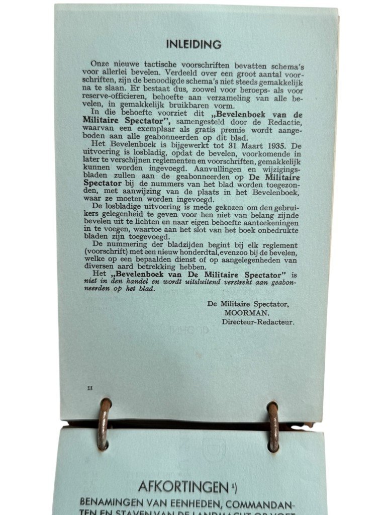 Original 1935 Dutch army 'Bevelenboek van De Militaire Spectator' — image 6