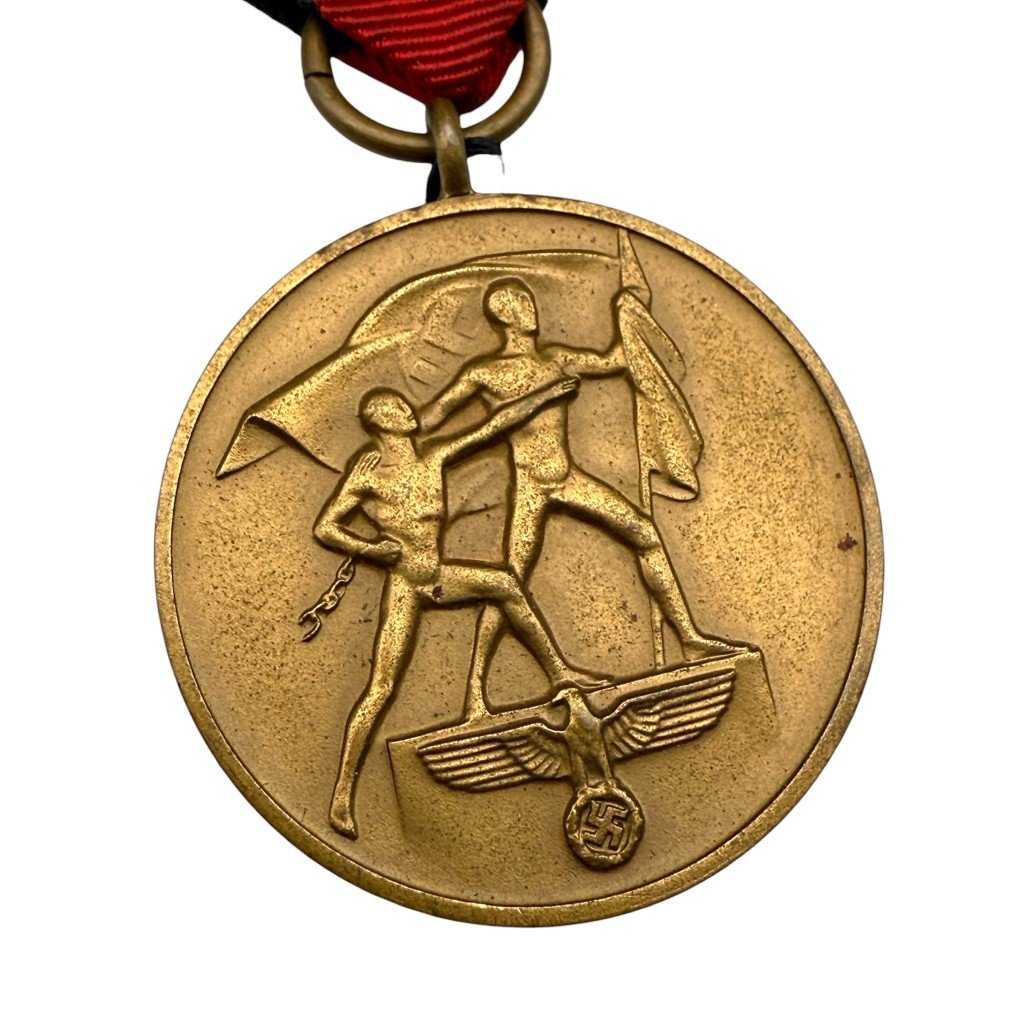 Original WWII German 'Sudetenland' medal — image 2
