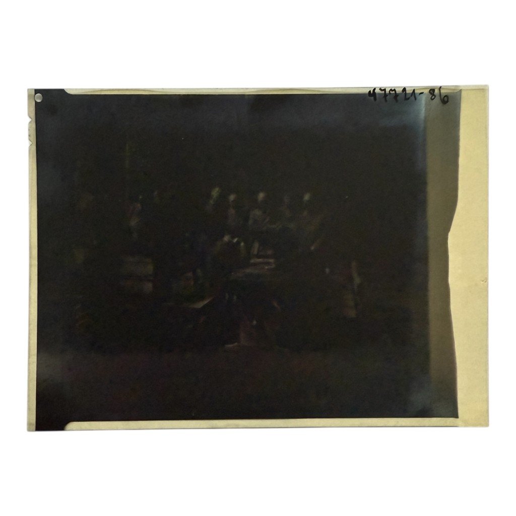 Original WWII German unpublished photographic positive 'Adolf Hitler at the Wolfsschanze' — image 2