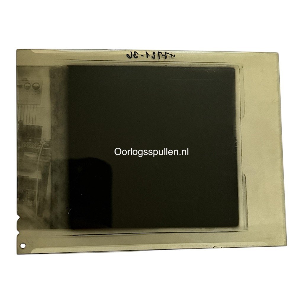 Original WWII German unpublished photographic positive 'Funkstation of the Wolfsschanze' — image 2