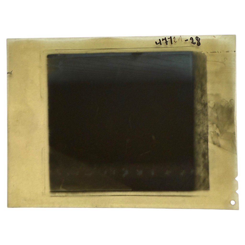 Original WWII German unpublished photographic positive 'operational briefings at the Wolfsschanze' — image 2