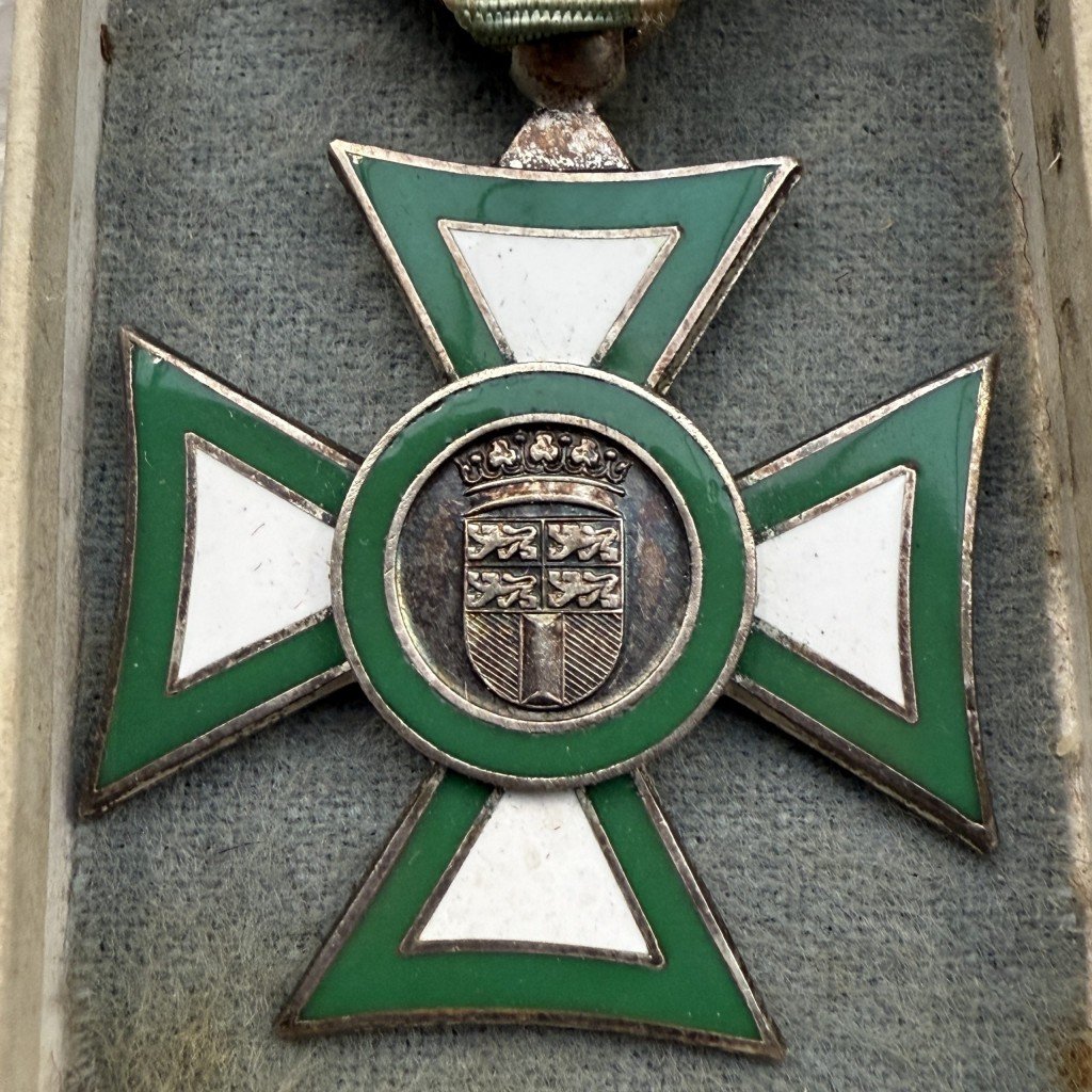 Original 1940 Dutch 'Burgerwacht Rotterdam' medal in box — image 2