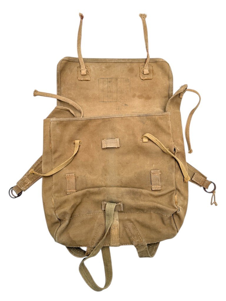 Original WWII Japanese army rare canvas backpack — image 3