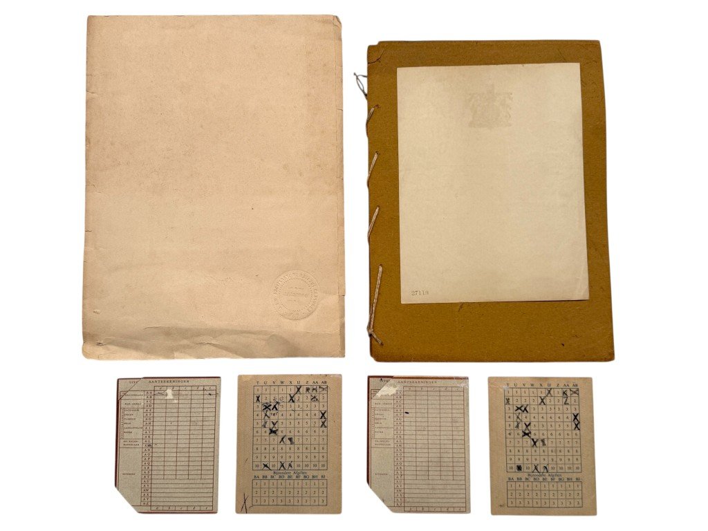 Original WWII Dutch resistance fighter set from Amsterdam with citation hand-signed by Eisenhower — image 9