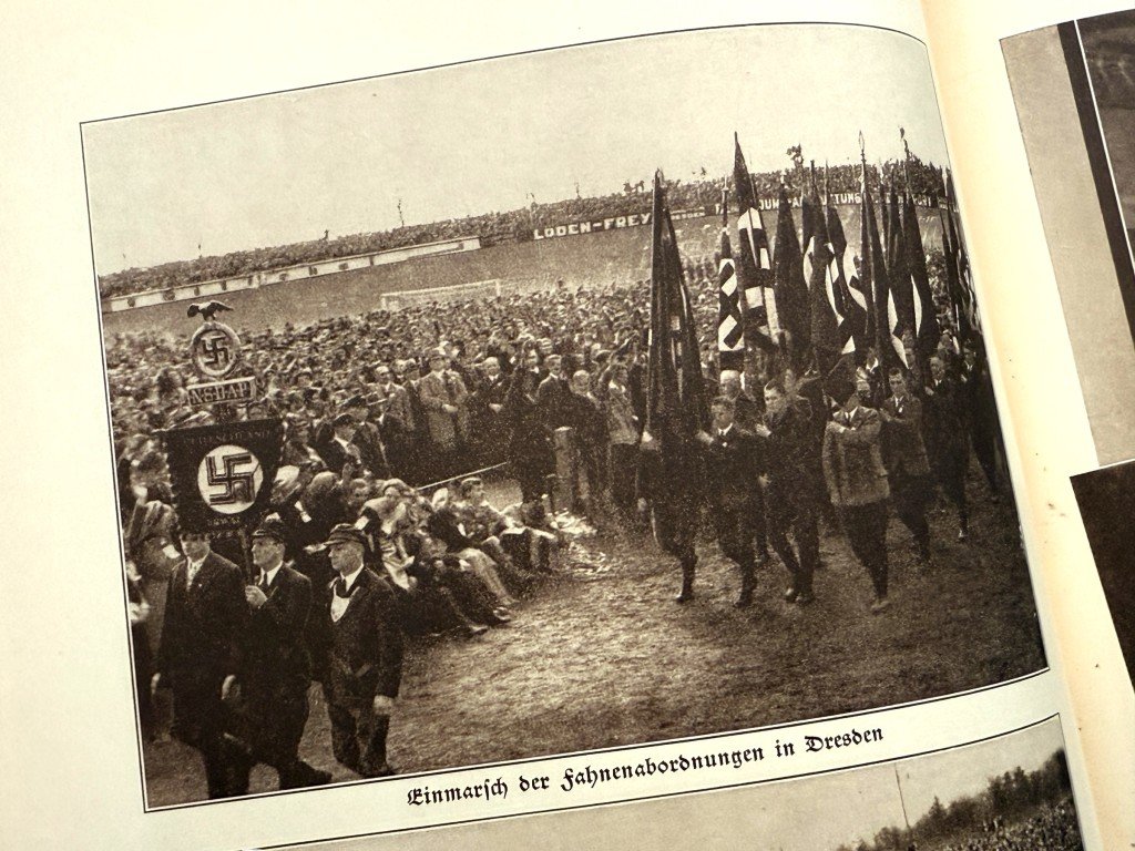 Original 1932 German brochure 'Hitler über Deutschland' — image 9