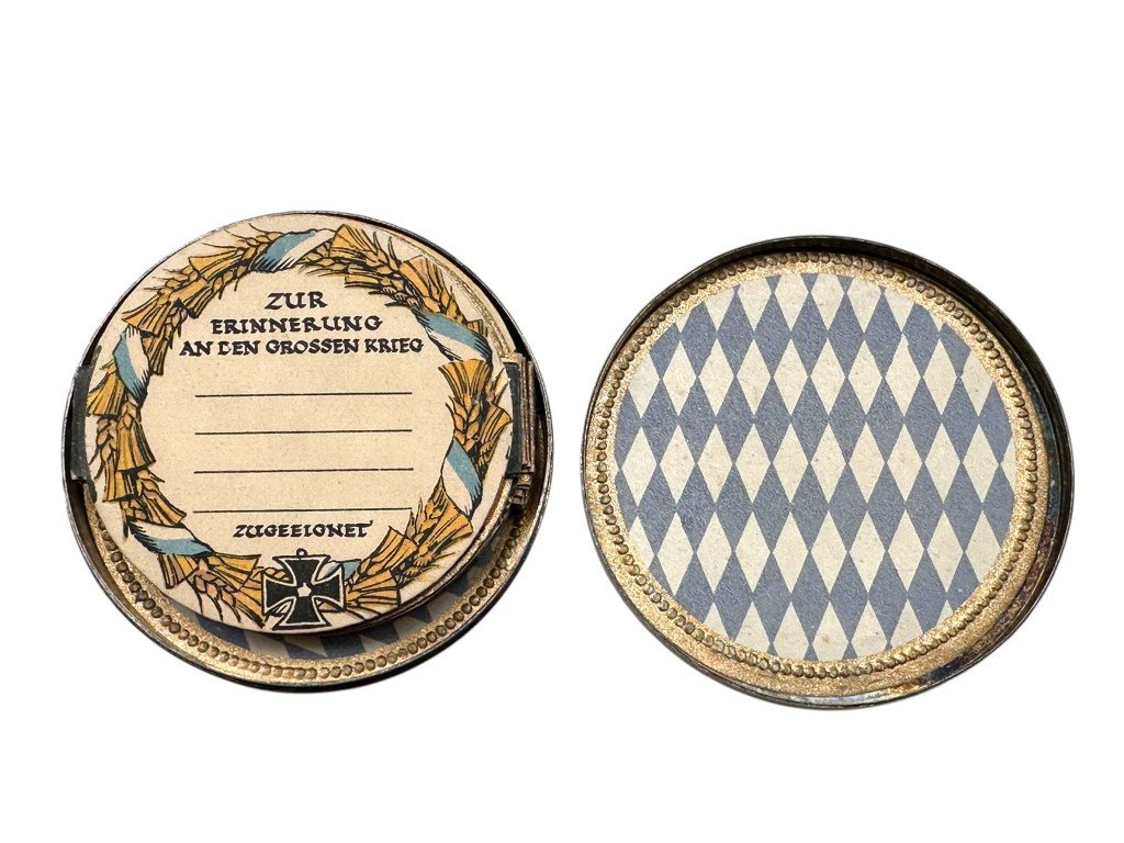 Original WW1 Bavarian commemorative medal 'Bayern 1914/16' with integrated fold-out remembrance album dedicated to the First World War — image 4