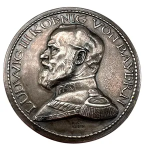 Original WW1 Bavarian commemorative medal 'Bayern 1914/16' with integrated fold-out …