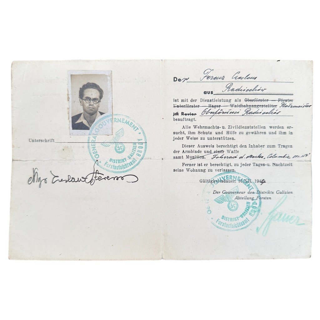 Original WWII German Dienstausweis Gouvernement des Distrikts Galizien – Abteilung Forsten — image 2