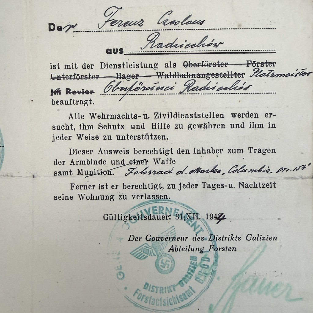 Original WWII German Dienstausweis Gouvernement des Distrikts Galizien – Abteilung Forsten — image 5