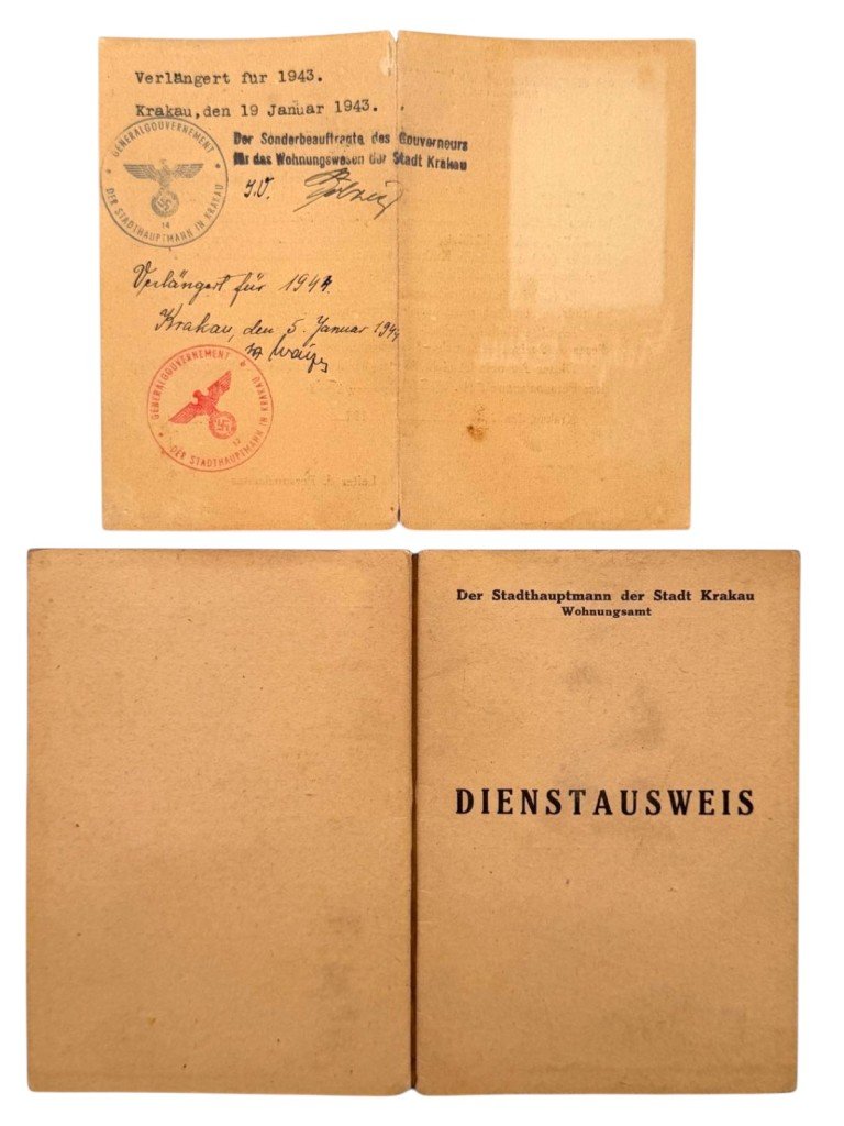 Original WWII German Dienstausweis Wohnungsamt Stadthauptmann der Stadt Krakau in Poland — image 2