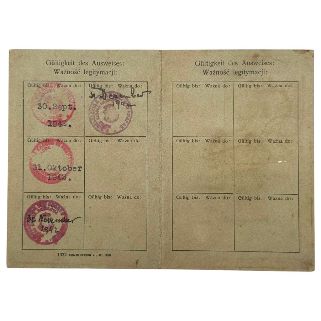 Original WWII German Ausweis / Legitymacja Öffentliche Handelsschule für Knaben in Krakau in Poland — image 4