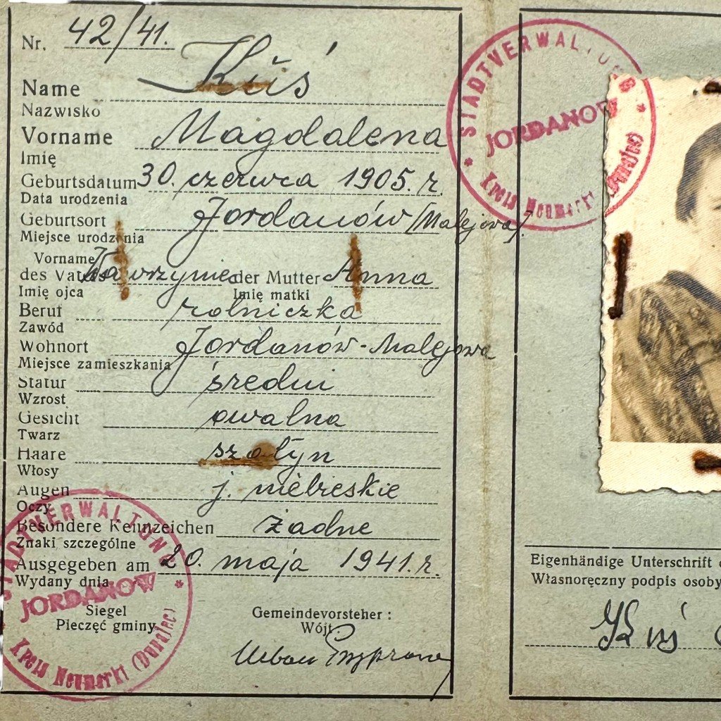 Original WWII German Personalausweis / Dowód Osobisty District of Krakau, Kreis Neumarkt (Nowy Targ), municipality of Jordanów in Poland — image 4