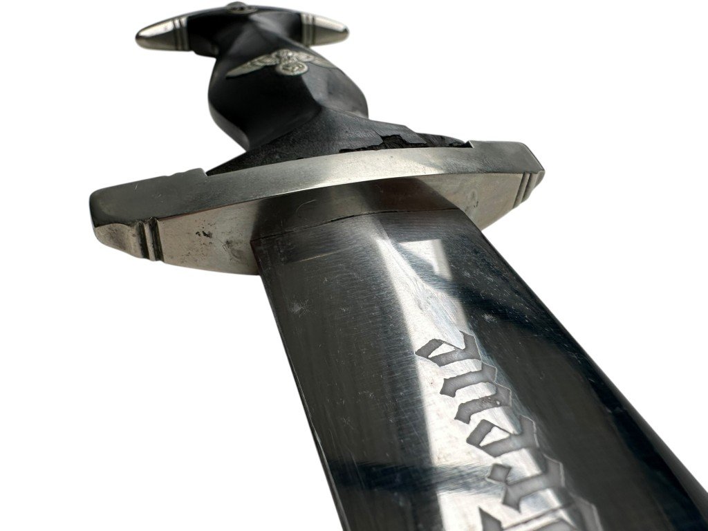 Original WWII German M33 early SS dagger — image 10