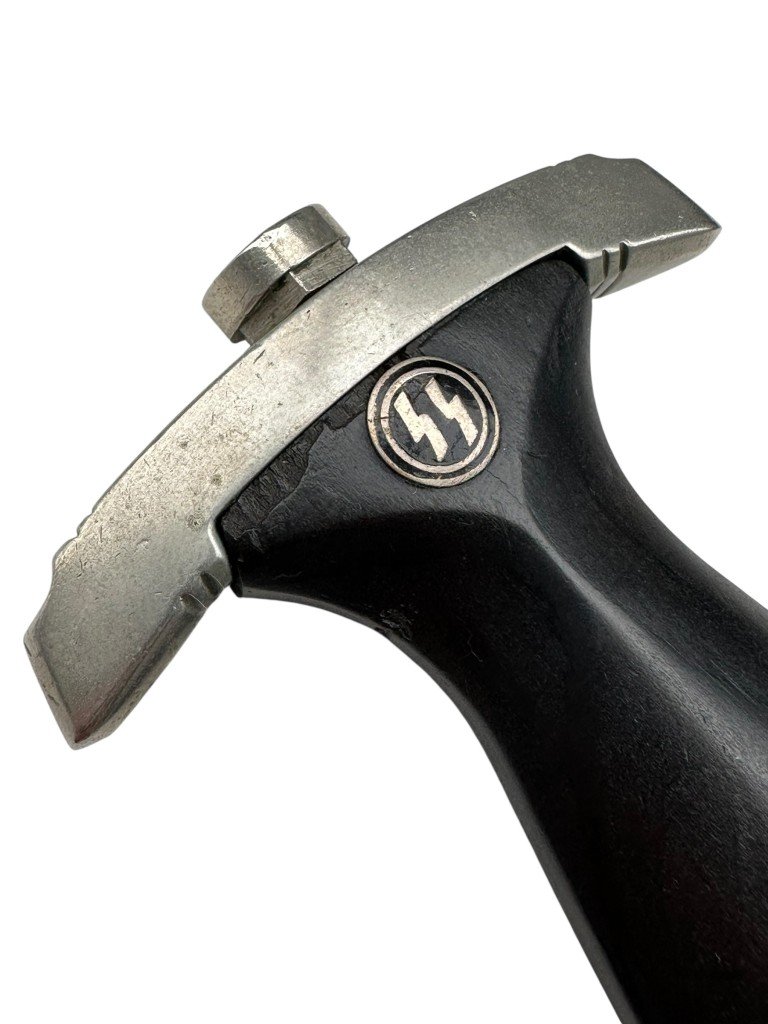 Original WWII German M33 early SS dagger — image 2