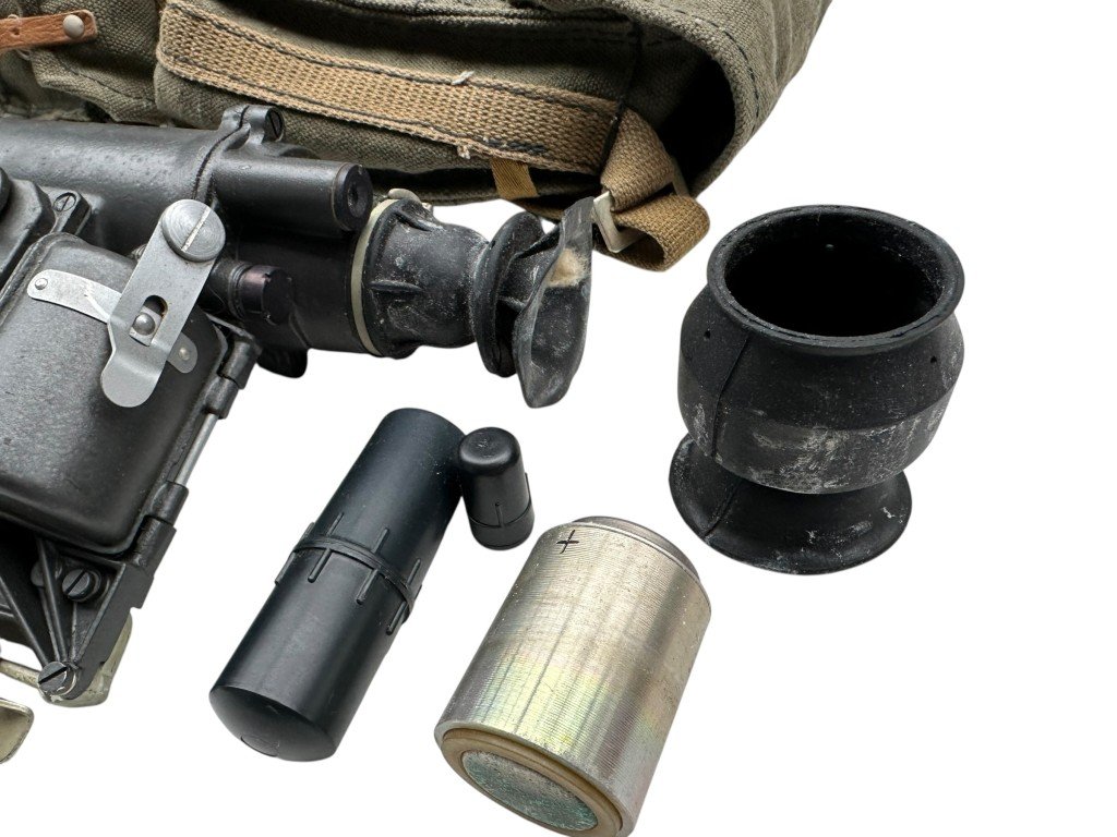 Original 1970s Cold War era Soviet 1PN58 night vision optic — image 9