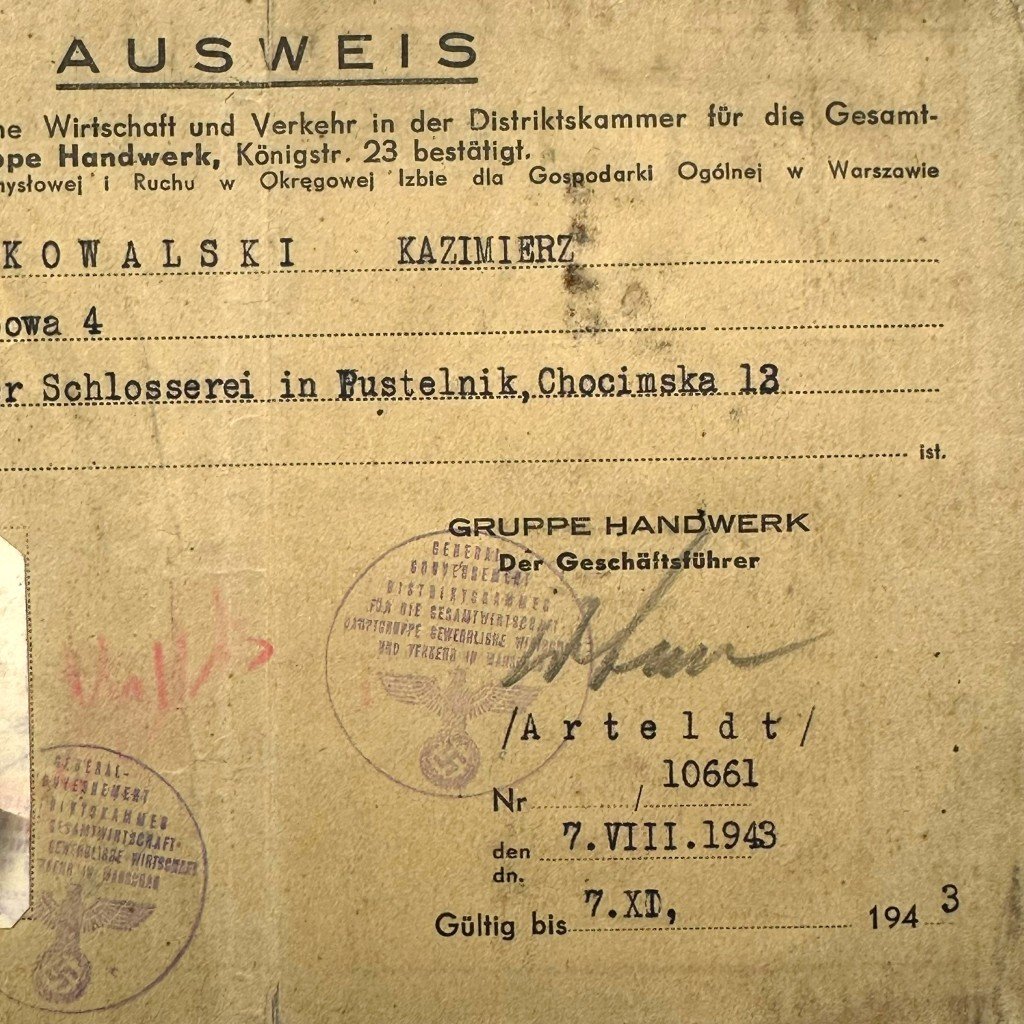 Original WWII German Ausweis Hauptgruppe Gewerbliche Wirtschaft und Verkehr – Gruppe Handwerk in Warschau in Poland — image 3