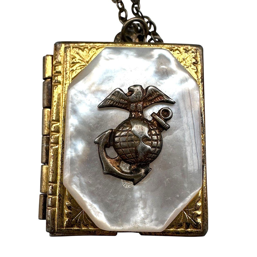 Original WWII USMC silver necklace with pendant — image 4