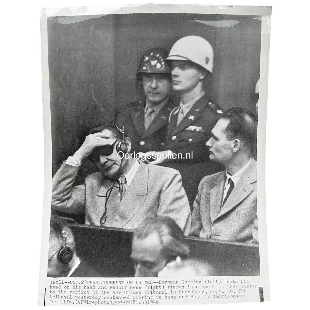Original 1946 Nurnberg trials photo Göring and Hess — image 2