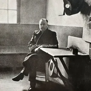 Original May 1945 Dutch photo of NSB leader Anton Mussert …