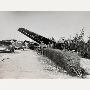 Original May 1940 Dutch photo of crashed German aircraft near …