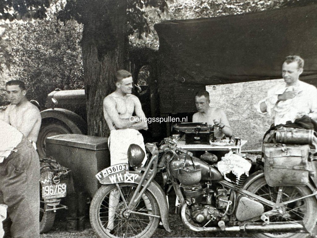 Original WWII German photo set of invasion of Belgium in 1940 — image 19