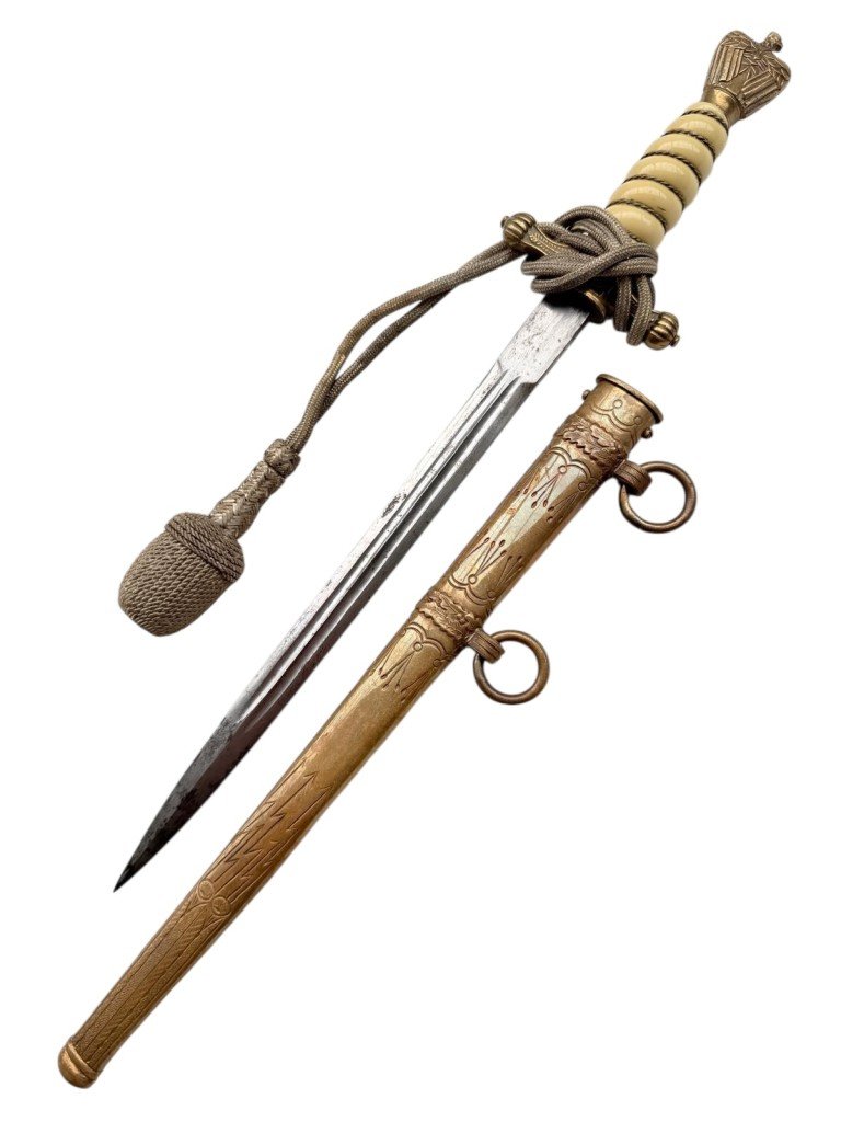 Original WWII German Kriegsmarine officers dagger with knot — image 5