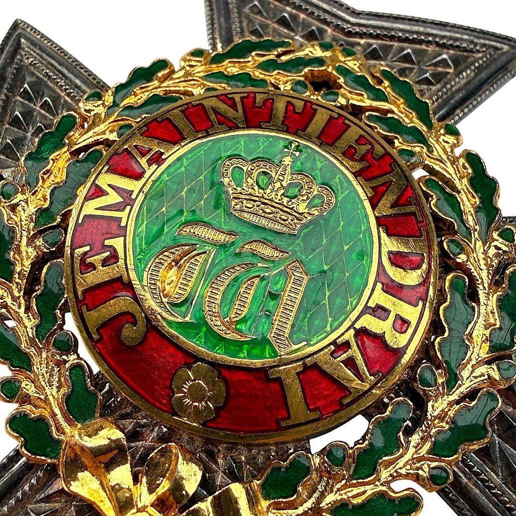 Original Luxembourg Order of the Oak Crown – Grand Officer breast star — image 3