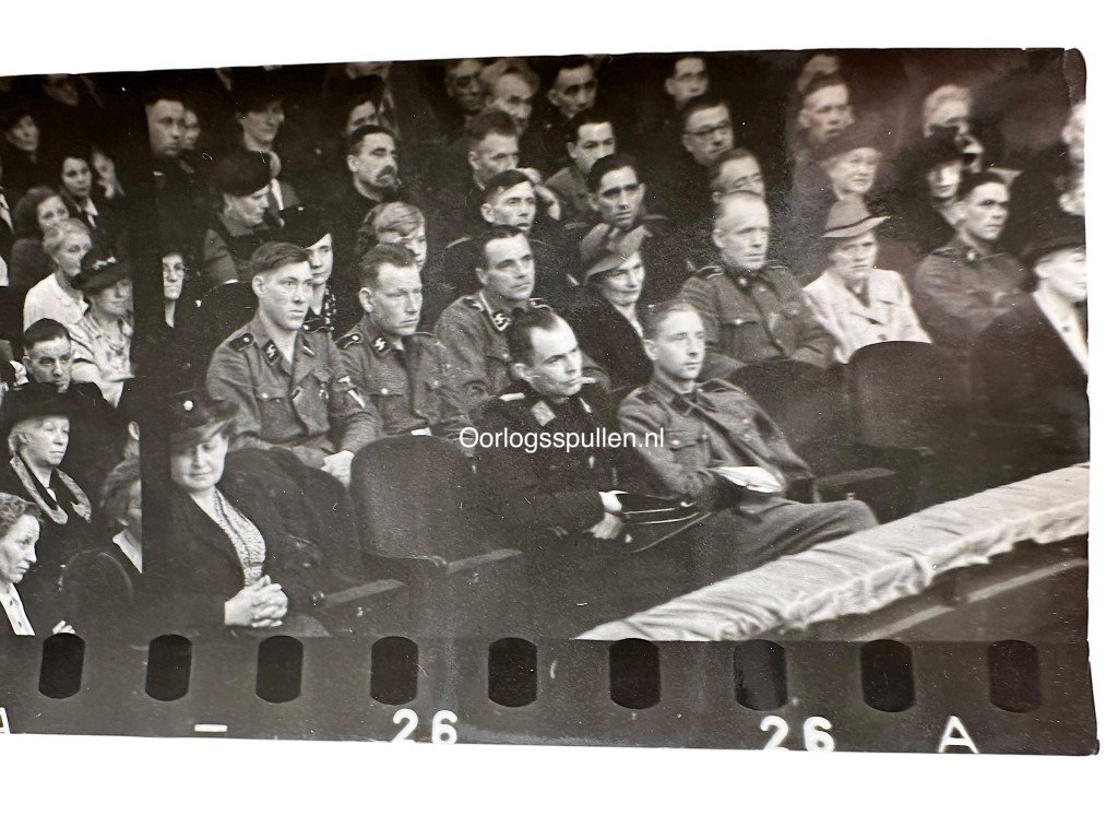 Original WWII Dutch NSB photo grouping Heerlen 1944 — image 13