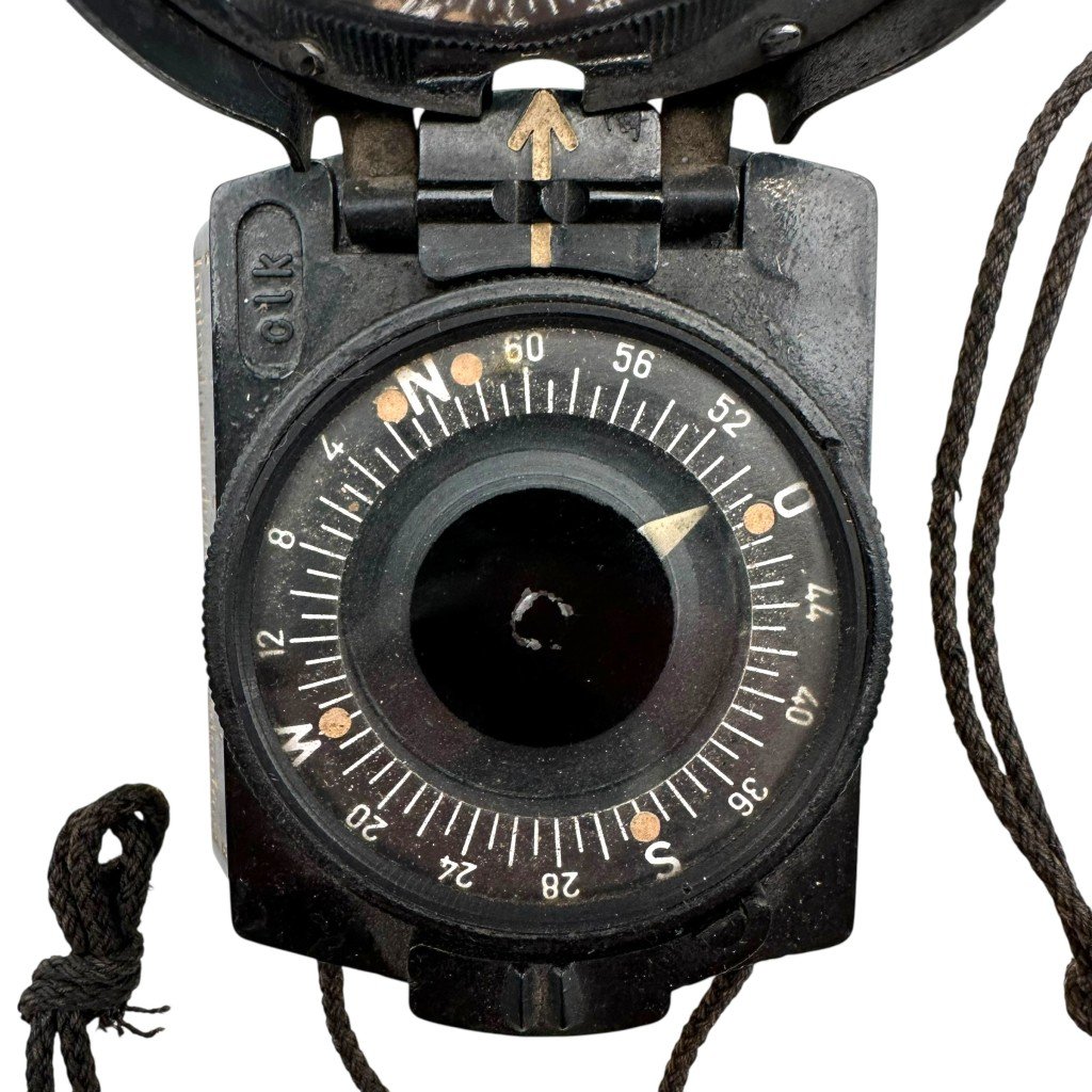Original WWII German marching compass — image 3