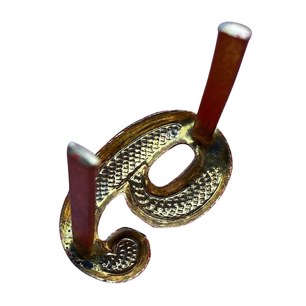 Original Pre 1940 Dutch army metal unit '9' cap insignia — image 2