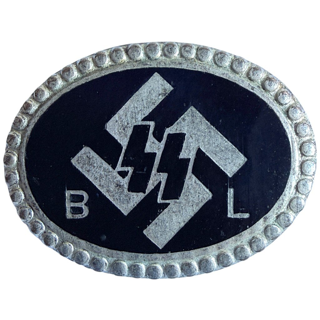 Original WWII Dutch SS BL 'Begunstigde Leden' enameled pin — image 4