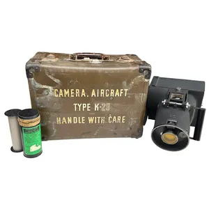 Original WWII USAAF Camera, Aircraft Type K-20 (1943) with transport …