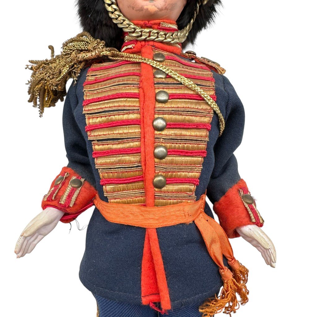Original WWII Pre-1940 Dutch army Grenadier Doll (1930s) in Ceremonial Uniform — image 3