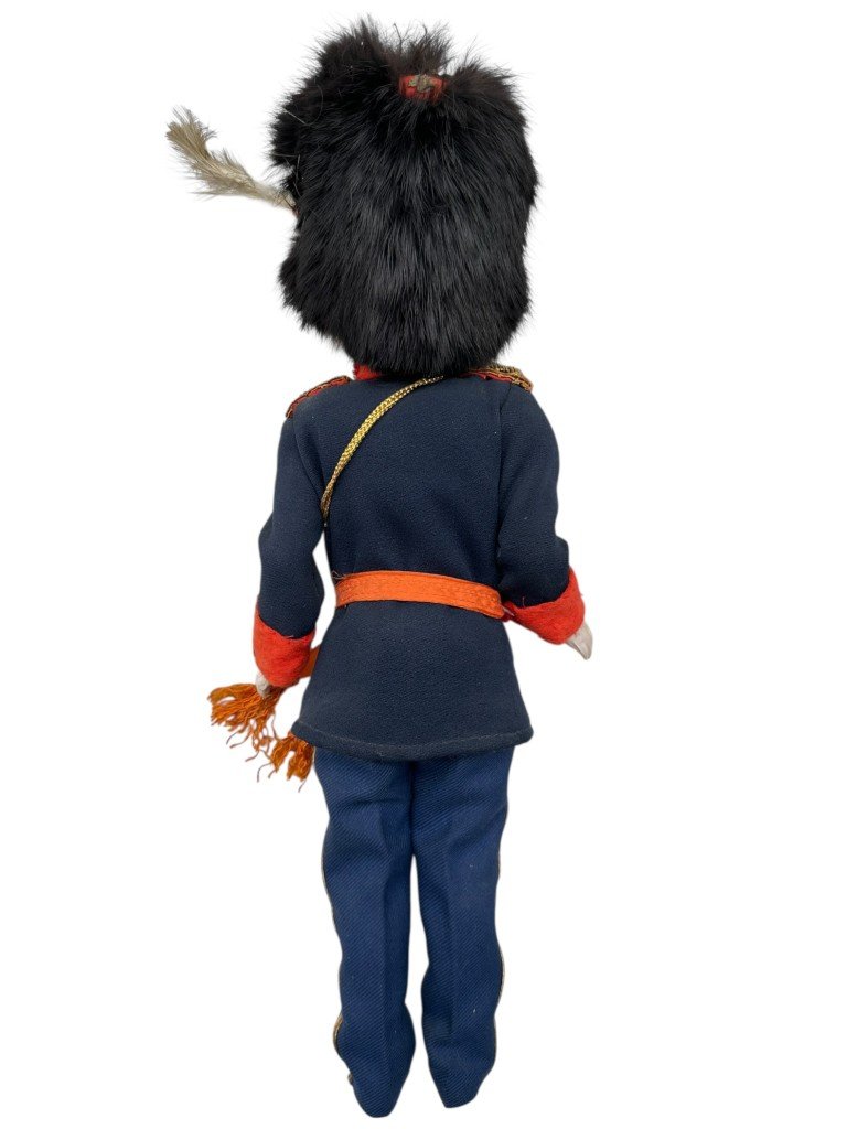 Original WWII Pre-1940 Dutch army Grenadier Doll (1930s) in Ceremonial Uniform — image 4
