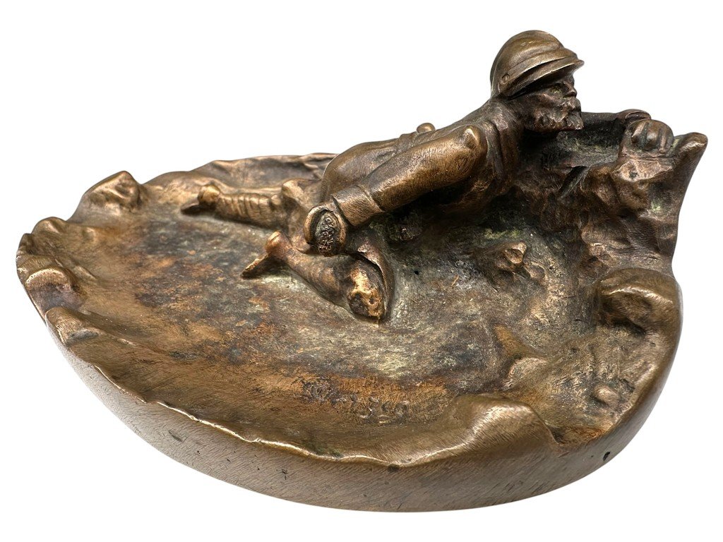 Original WW1 French army ashtray — image 2
