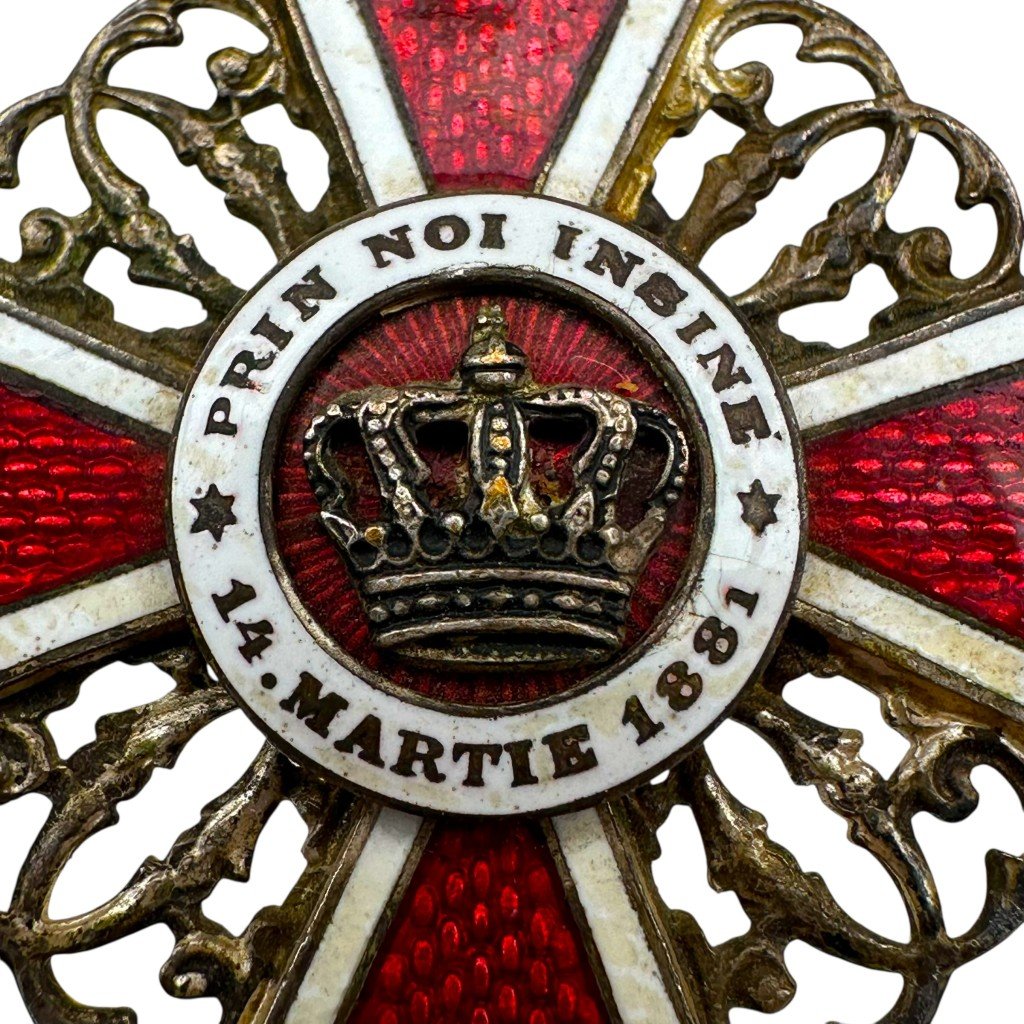 Original 1881-1932 Romanian Order of the Crown of Romania — image 2