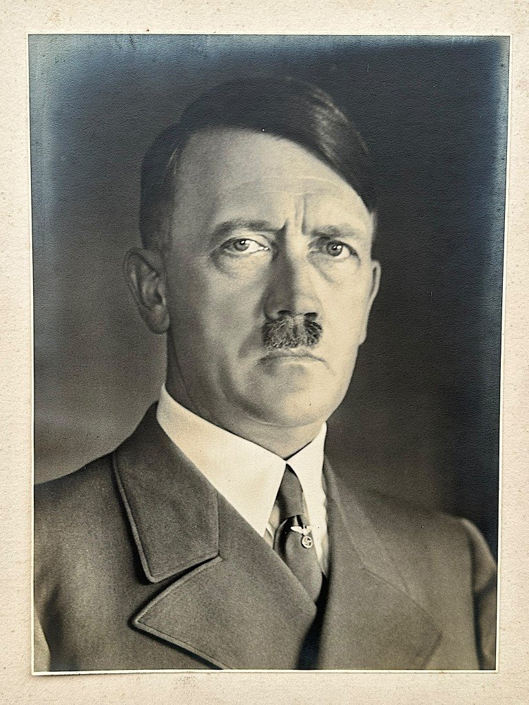 Original WWII German Adolf Hitler portrait photo — image 2