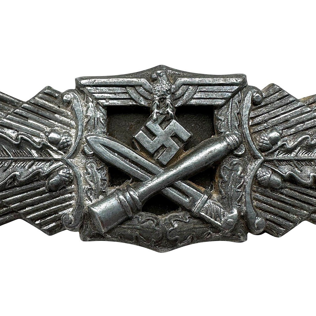 Original WWII German Nahkampfspange 'close combat clasp' in silver – FLL — image 2