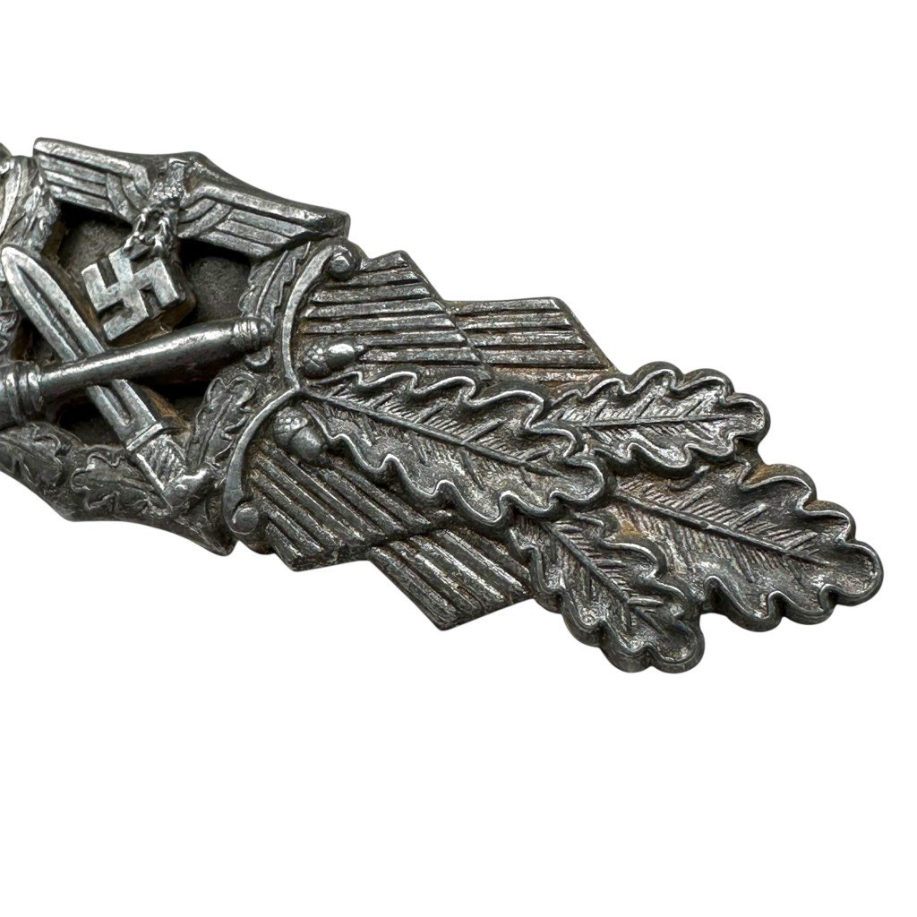Original WWII German Nahkampfspange 'close combat clasp' in silver – FLL — image 4