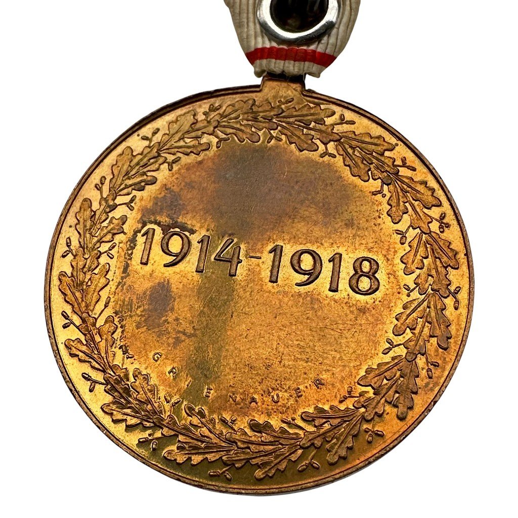 Original WW1 1914-1918 Austrian War Remembrance Medal — image 4