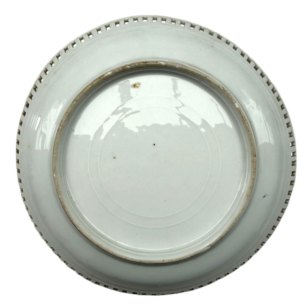 Original WW1 German army porcelain Hindenburg plate — image 3