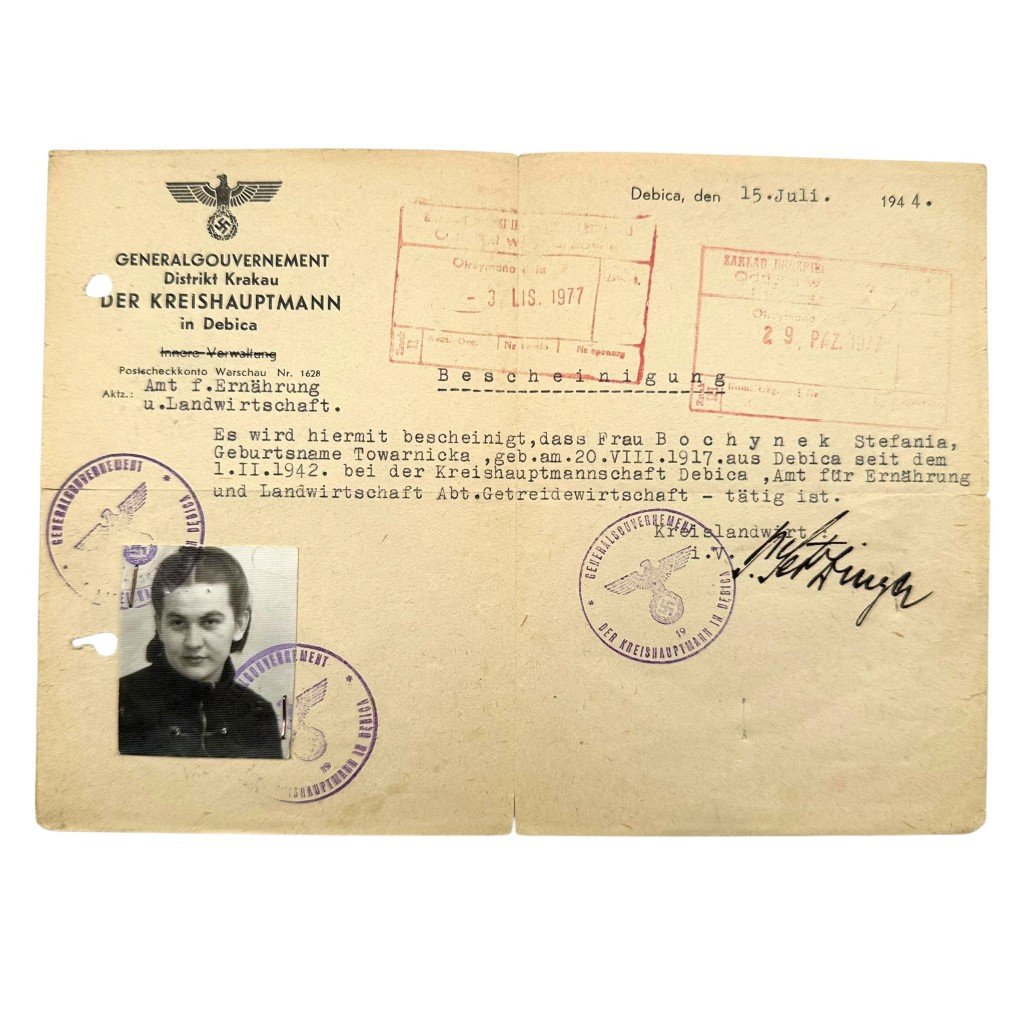 Original WWII German/Polish set Identity cards Debica and Krakow 1944 — image 2