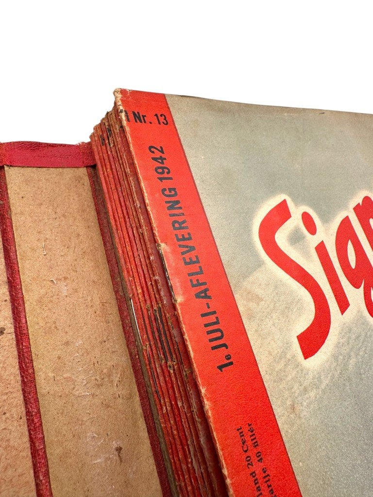 Original WWII Dutch Signaal propaganda folder with magazines 1942 — image 8