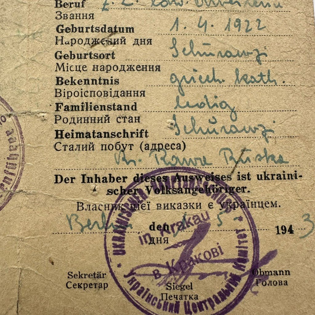 Original WWII German Ausweis from occupied Poland – Ukrainian Relief Committee — image 3