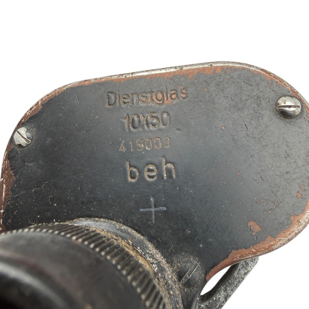 Original WWII German Dienstglas 10×50 binoculars 'beh' — image 2