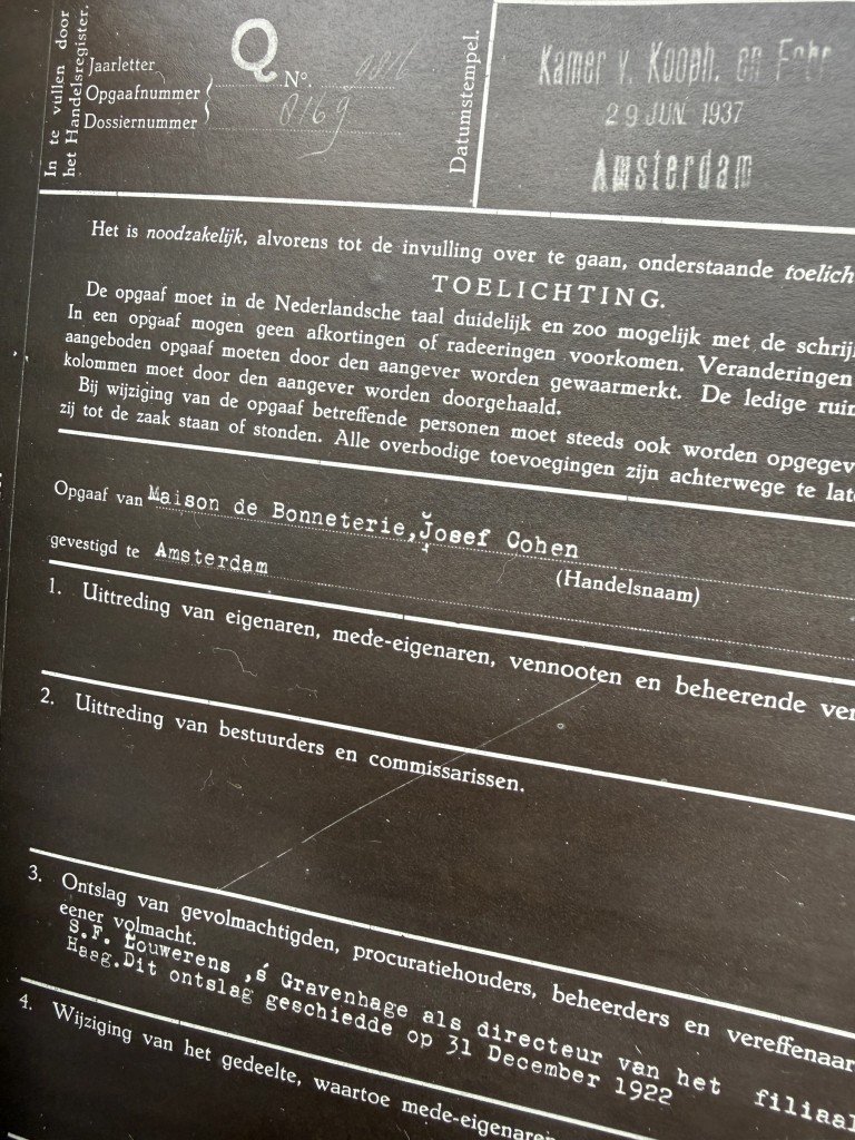 Original WWII Dutch Chamber of Commerce file Maison de Bonneterie Kalverstraat Amsterdam 1921-1941 documenting aryanization of Jewish business — image 16