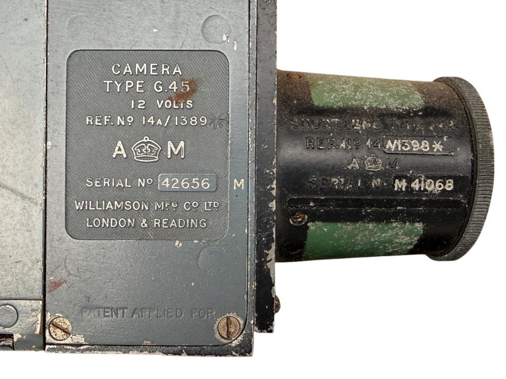 Original WWII British RAF G45 gun camera in box — image 5