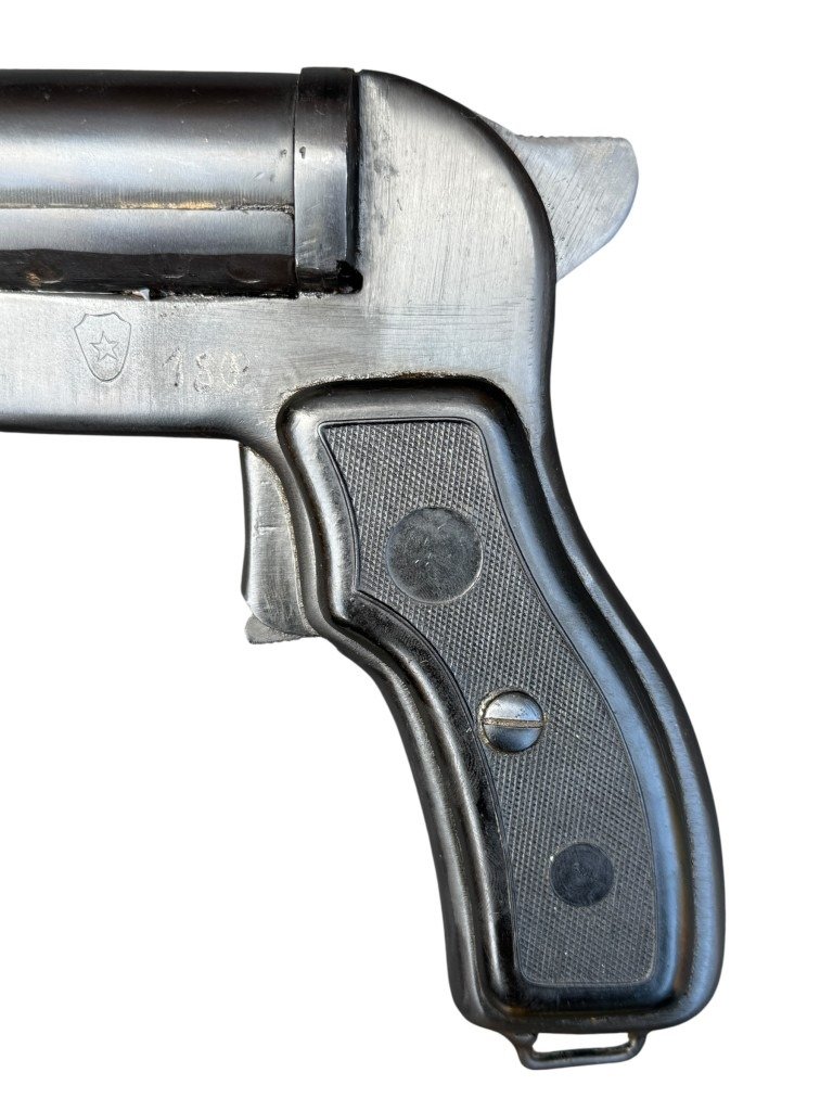 Original WWII Russian SPSh-44 flare gun — image 8